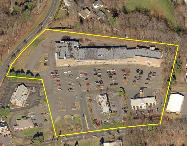 More Photos Of 585 Hazard Ave, Enfield Freestanding For Lease