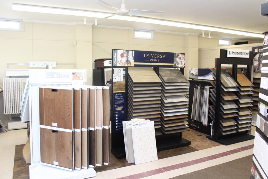 More Photos Of 40 S Main St, Milford Freestanding For Sale