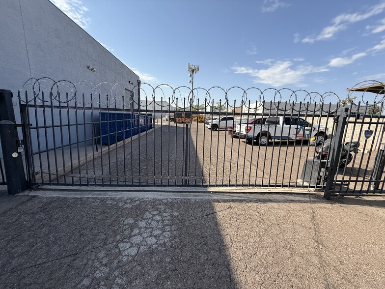 More Photos Of 3321 E Atlanta Ave, Phoenix Warehouse For Sale