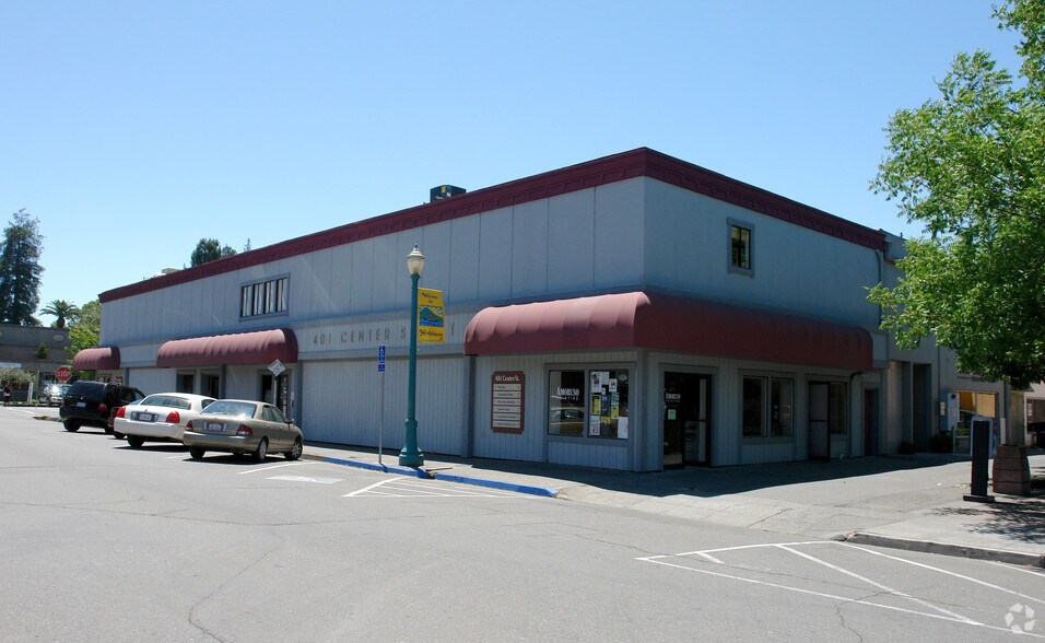 More Photos Of 401 Center St, Healdsburg Storefront Retail Office For Lease