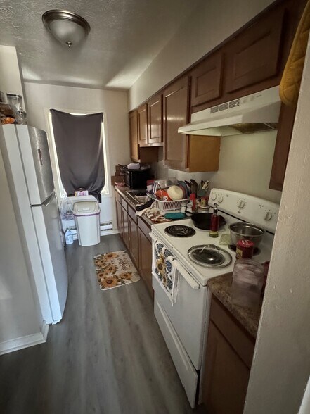 More Photos Of 509 Last Resort Ct, Cumberland Multifamily For Sale