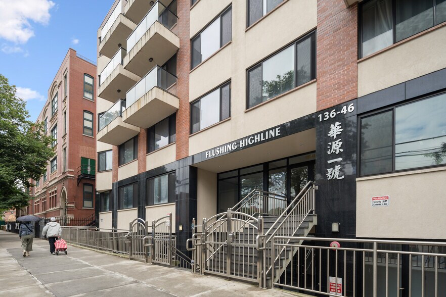 More Photos Of 136-41 41st Ave, Flushing Medical For Sale