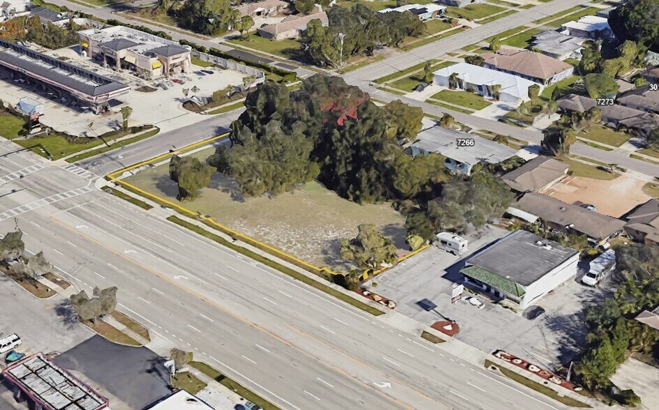 More Photos Of 7305-7309 Tamiami Trl, Sarasota Land For Sale