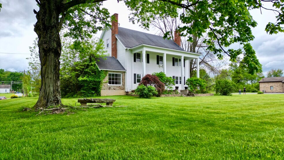 More Photos Of 56 W Main St, Amelia Land For Lease