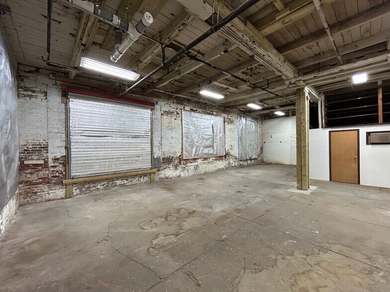 More Photos Of 3521 F St, Philadelphia Warehouse For Lease