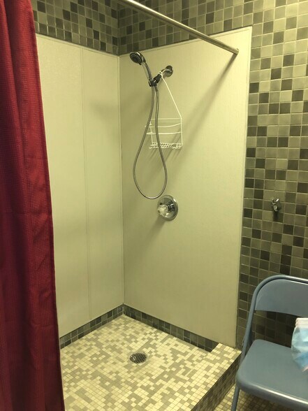 More Photos Of 1755 N SR 318, Lund Truck Stop For Sale