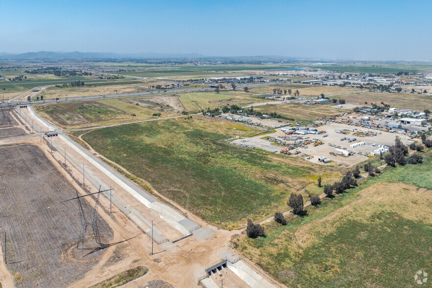 More Photos Of SWC of Ethanac Road and Sherman Road, Menifee Distribution For Lease