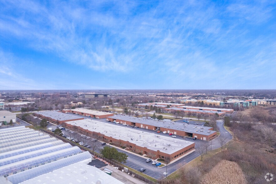 More Photos Of 1530-1558 Barclay Blvd, Buffalo Grove Unknown For Lease