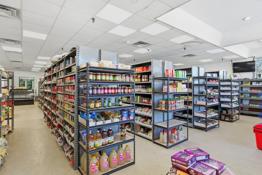 More Photos Of 1399 Westfield St, West Springfield Storefront Retail Office For Lease