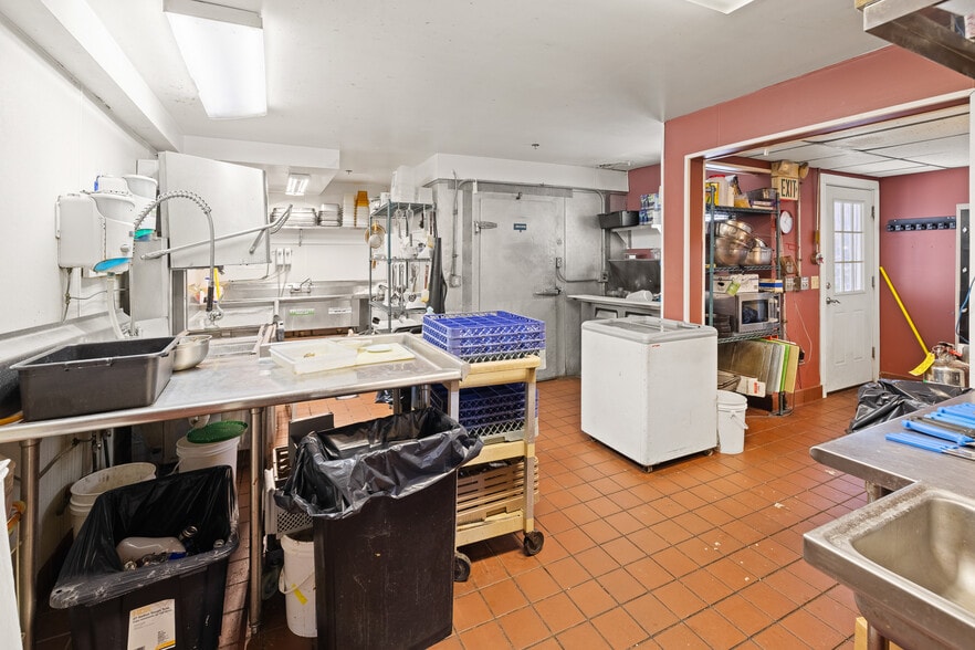 More Photos Of 1844 Depot St, Manchester Center Restaurant For Sale