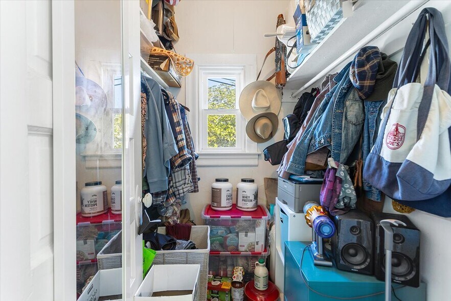 More Photos Of 3110 California St, Berkeley Multifamily For Sale