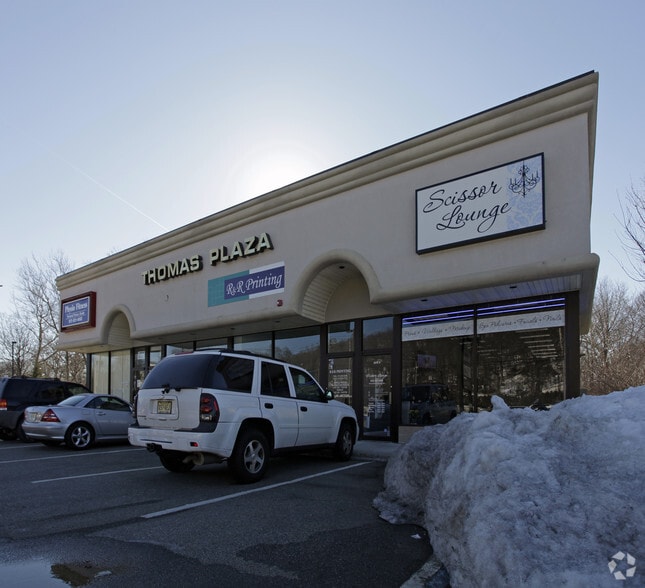 More Photos Of 2405 Hamburg Tpke, Wayne Storefront Retail Office For Lease