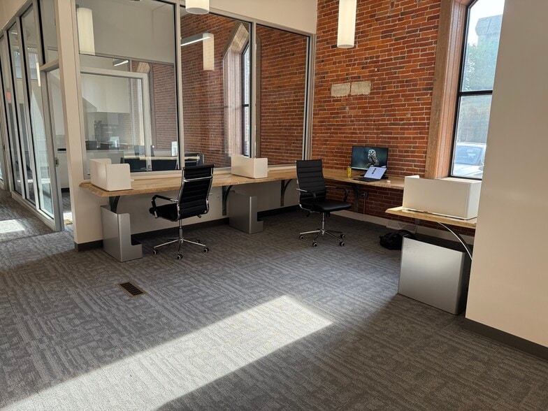 More Photos Of 520 S Calhoun St, Fort Wayne Office For Lease