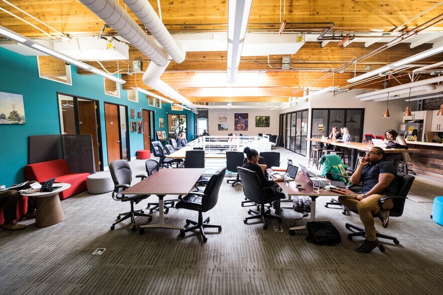 More Photos Of 101 Broadway, Oakland Office For Lease