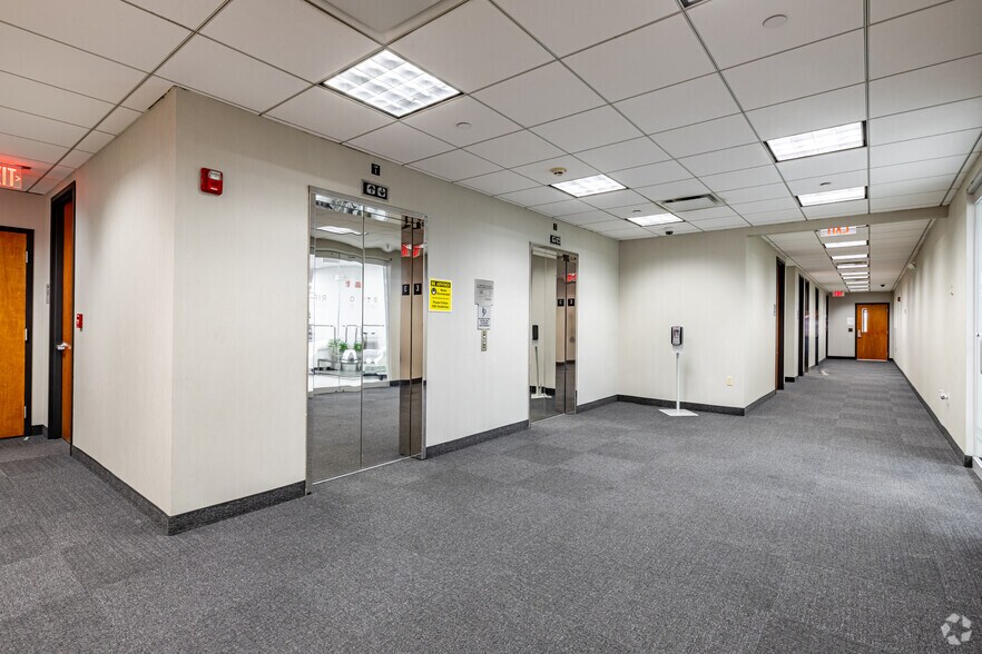 More Photos Of 611 River Dr, Elmwood Park Office For Sale