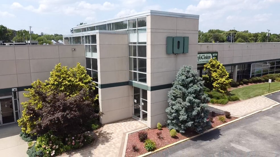 More Photos Of 101 Woodman Dr, Dayton Medical For Lease