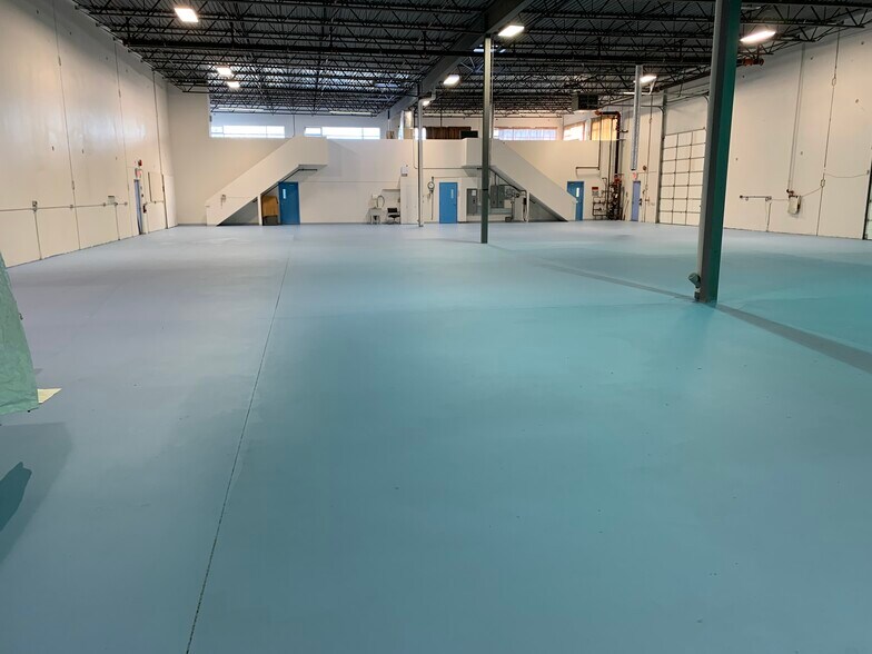 More Photos Of 7221 72nd St, Delta Manufacturing For Lease