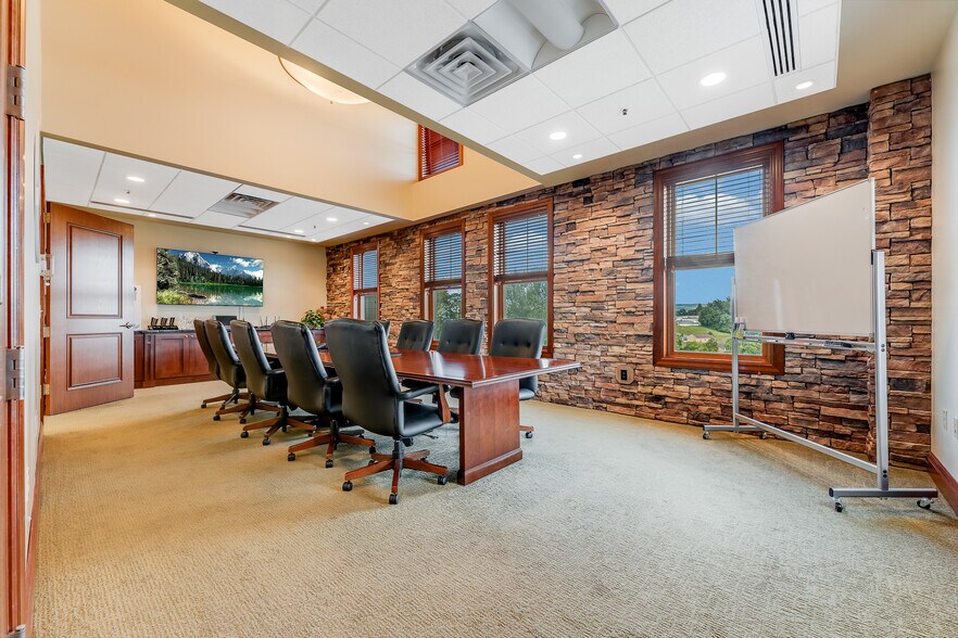 More Photos Of 6-10 Canyon Rd, Morgantown Loft Creative Space For Sale