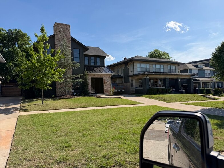 More Photos Of 200 NE 14th St, Oklahoma City Apartments For Sale