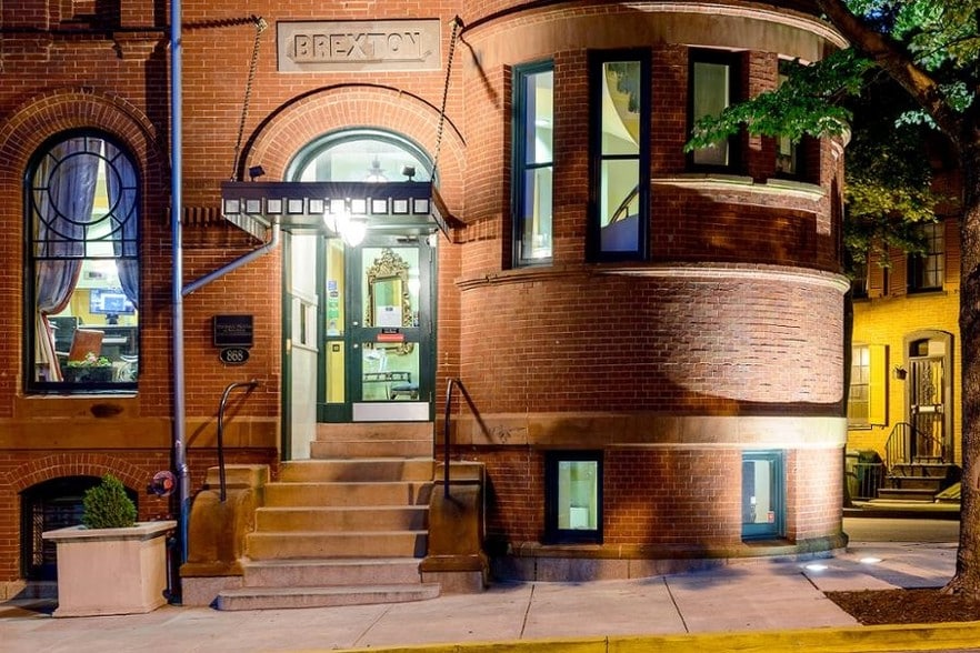 More Photos Of 868 Park Ave, Baltimore Hotel For Sale