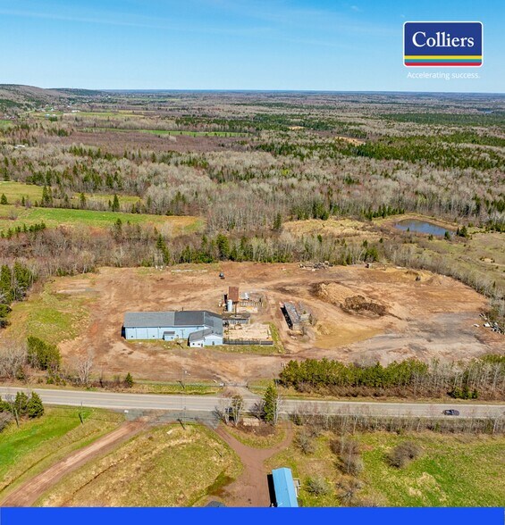 More Photos Of 815 Gorge Rd, Moncton Manufacturing For Sale
