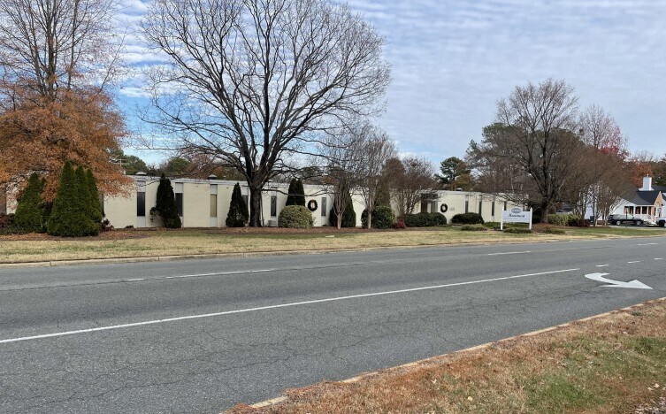 More Photos Of 5500 Monument Ave, Richmond Medical For Lease