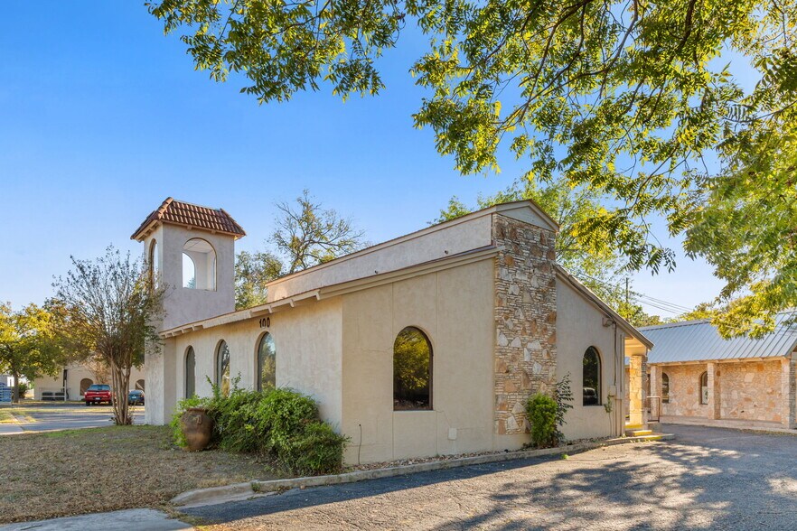 More Photos Of , San Marcos Office For Sale