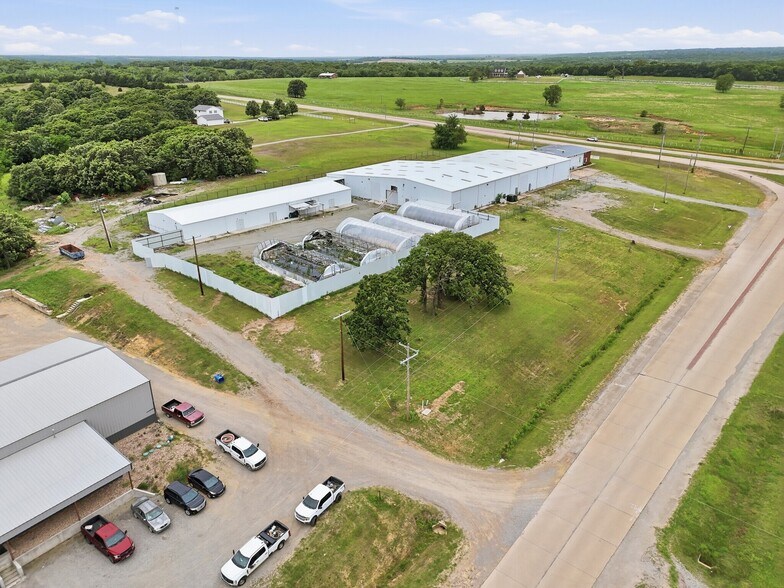 More Photos Of 52688 W 61st St, Oilton Manufacturing For Sale