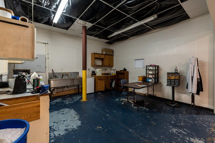 More Photos Of 5211 Union Rd., Gastonia Warehouse For Sale