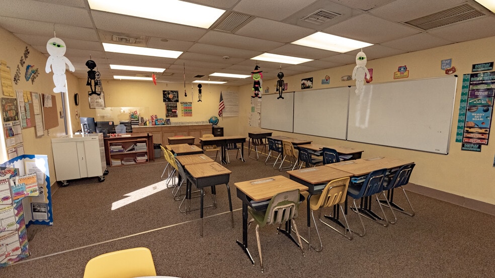 More Photos Of 8190 Pensacola Blvd, Pensacola Specialty For Sale