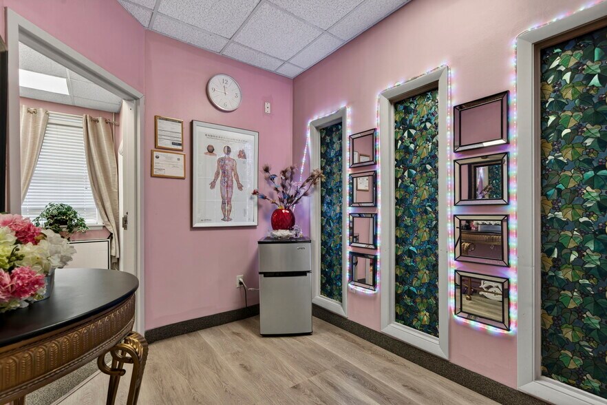 More Photos Of 451 Andover St, North Andover Medical For Sale