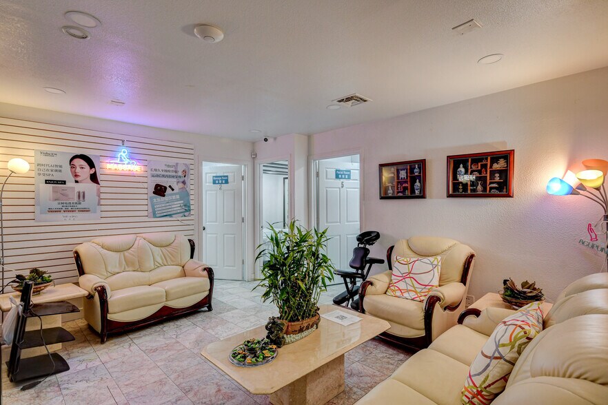 More Photos Of 3097 S Decatur Blvd, Las Vegas Office Residential For Sale