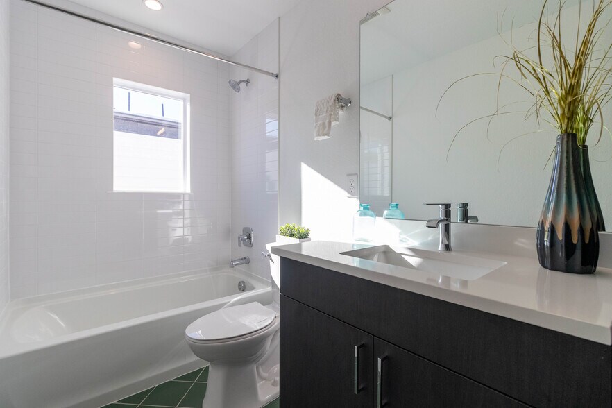 More Photos Of , Denver Multifamily For Sale