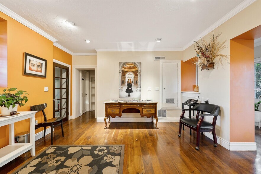 More Photos Of 1106 E 4500 S, Millcreek Office Residential For Sale