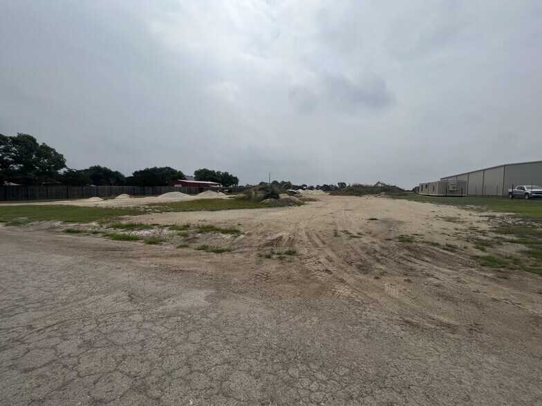 More Photos Of 4741 State Highway 46 W, New Braunfels Land For Lease