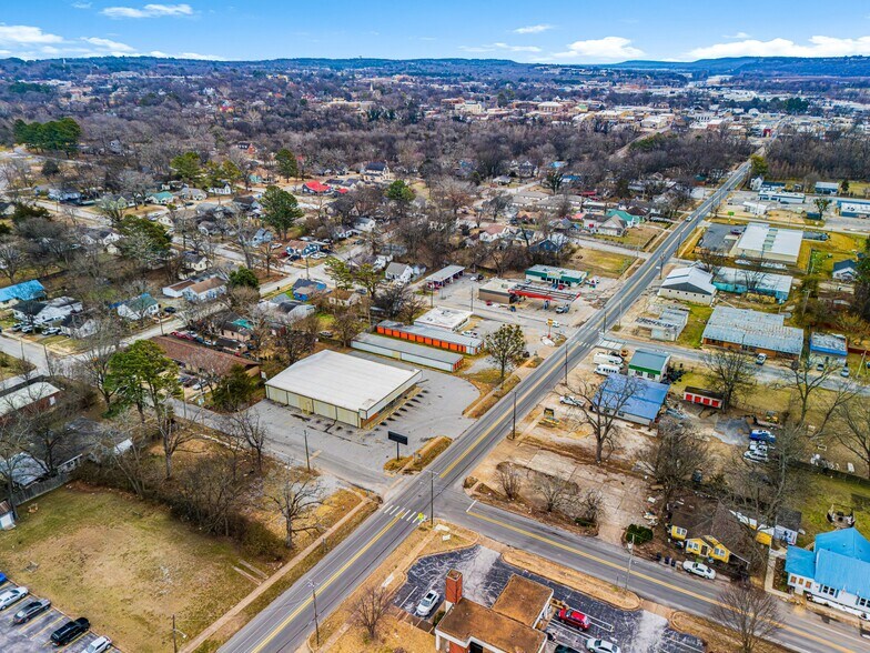 More Photos Of 858 N Central Ave, Batesville Freestanding For Sale