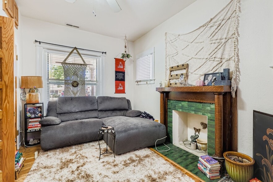 More Photos Of 2300 N Williams St, Denver Apartments For Sale