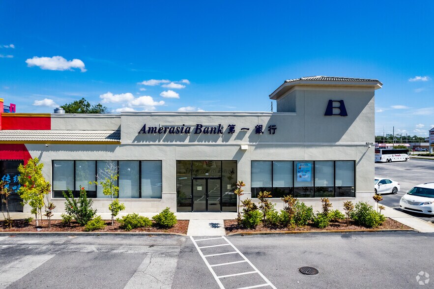 More Photos Of 5132-5250 W Colonial Dr, Orlando Unknown For Lease