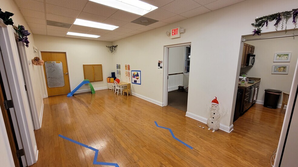 More Photos Of 14411 Justice Rd, Midlothian Medical For Lease