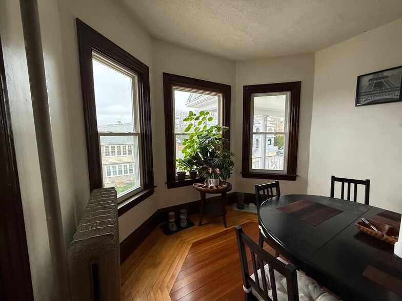 More Photos Of 341 Belmont St, Fall River Apartments For Sale