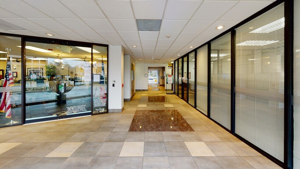 More Photos Of 720 N Post Oak Rd, Houston Office For Lease