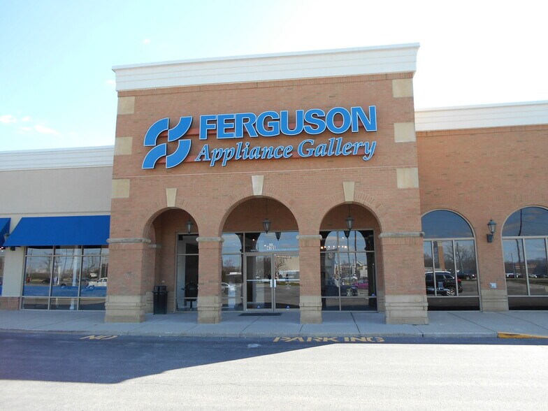 More Photos Of 4705 E 96th St, Indianapolis Unknown For Lease