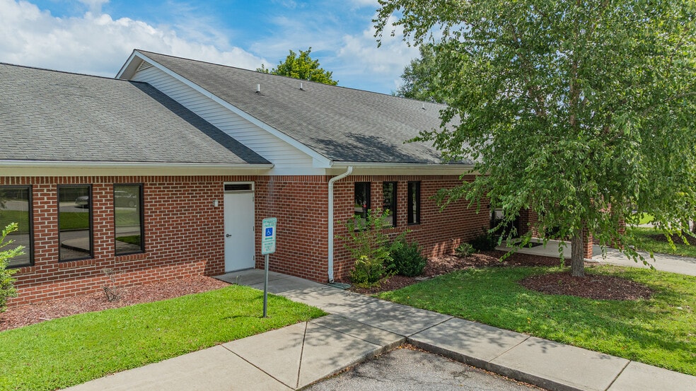 More Photos Of 1004 Old Plank Rd, High Point Daycare Center For Sale