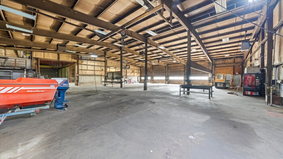 More Photos Of 1722 Morgan Rd, Sunnyside Warehouse For Sale