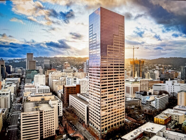 More Photos Of 111 SW 5th Ave, Portland Coworking Space