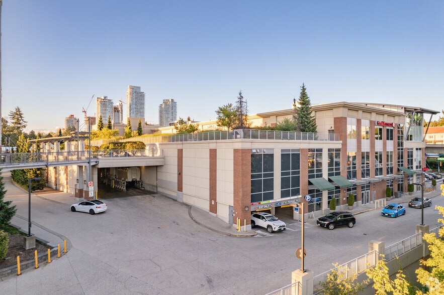 More Photos Of 3433 North Rd, Burnaby General Retail For Lease