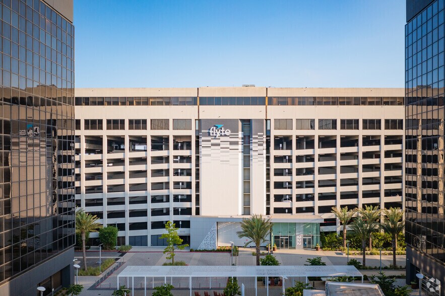 More Photos Of 2200 E Imperial Hwy, El Segundo Unknown For Lease