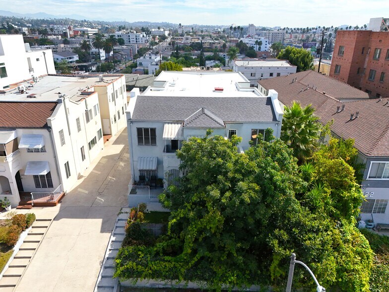 More Photos Of 328 N Mariposa Ave, Los Angeles Apartments For Sale