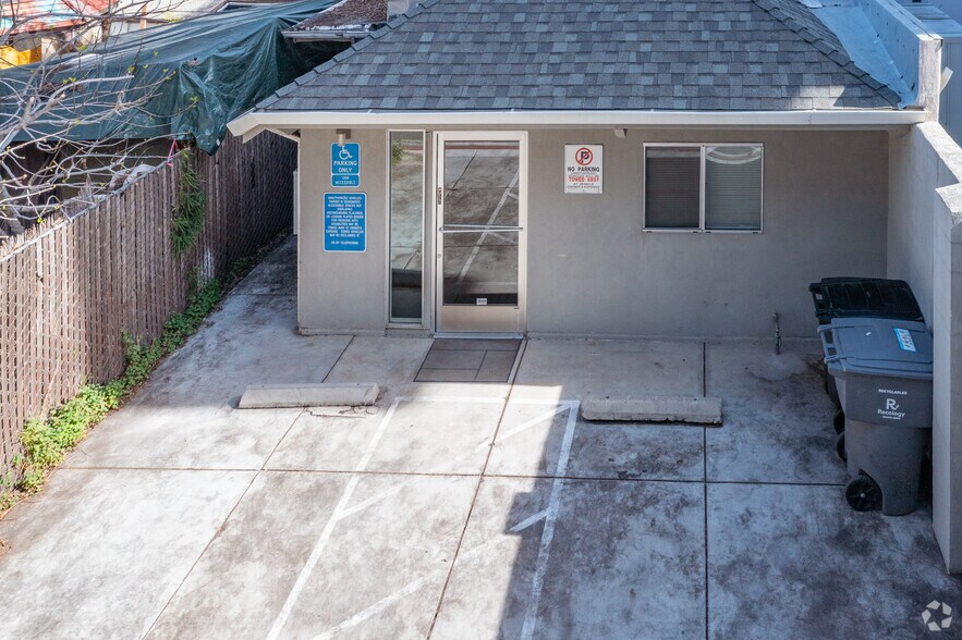 More Photos Of 821 W El Camino Real, Mountain View Flex For Lease
