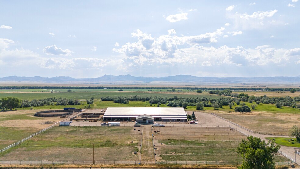 More Photos Of 210 Sybille Creek Rd, Wheatland Horse Stables For Sale